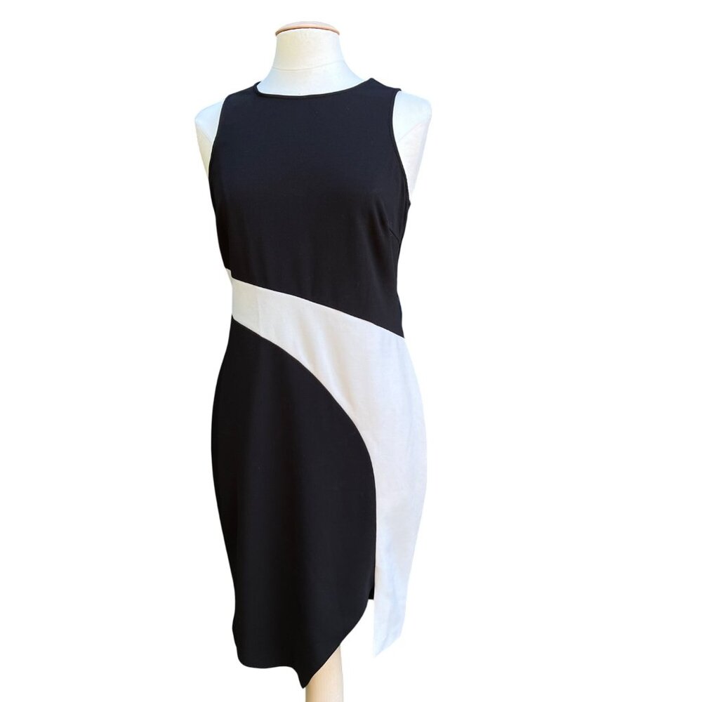 Guess Los Angeles Black White Colorblock Bodycon Sleeveless‎ Asymetric Dress 12